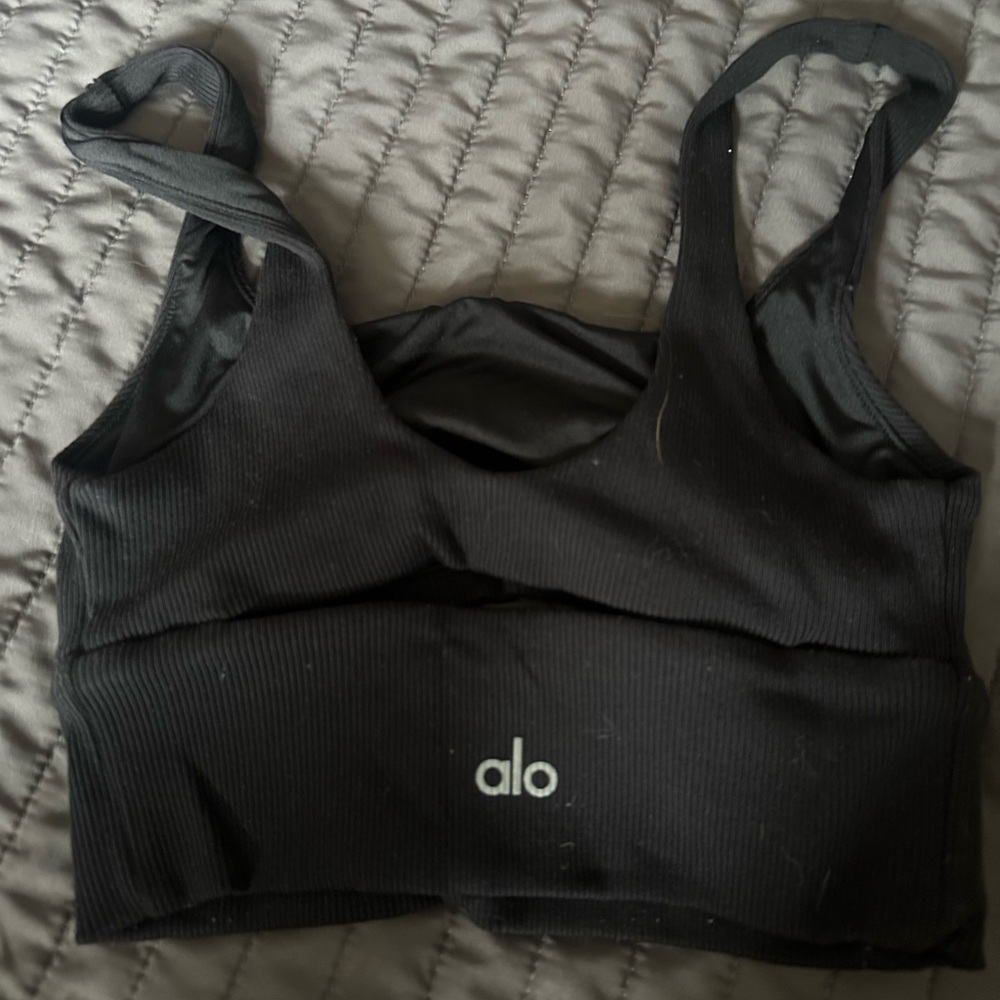 ALO Yoga Charcoal Ribbed Sports Bra - Picture 2 of 3